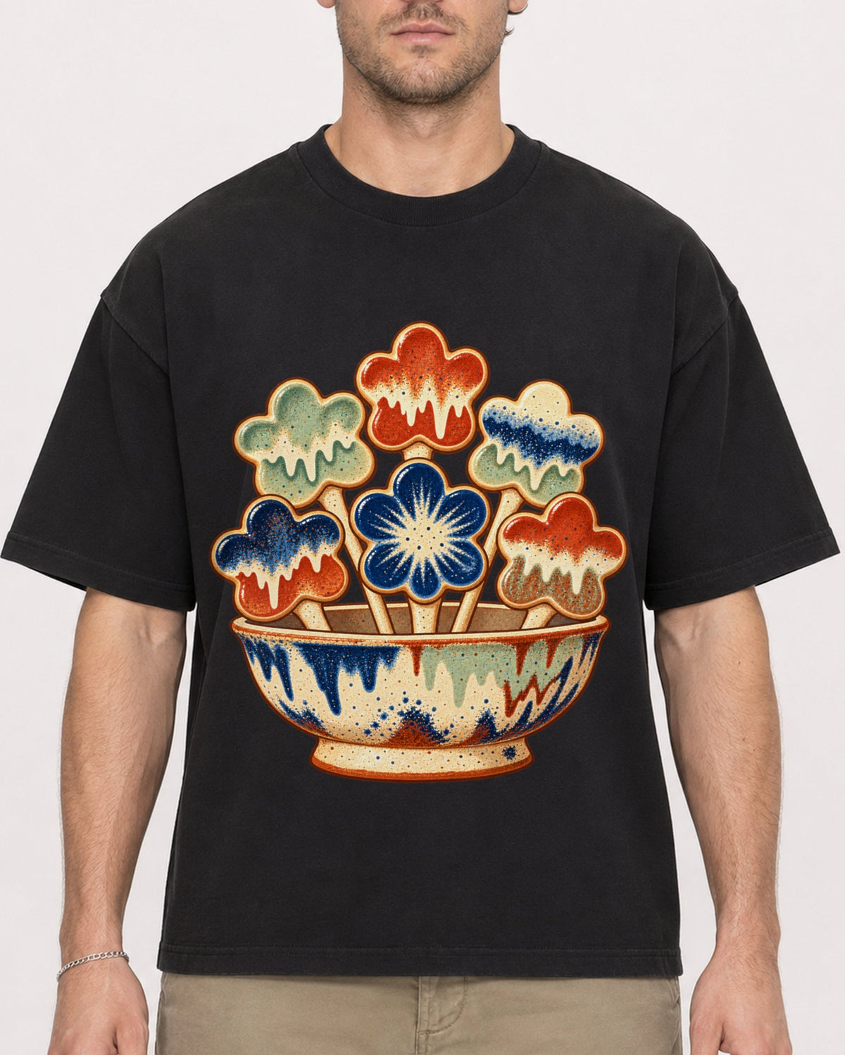 Mockup Boxy Heavyweight Tee Black male close-up 08
