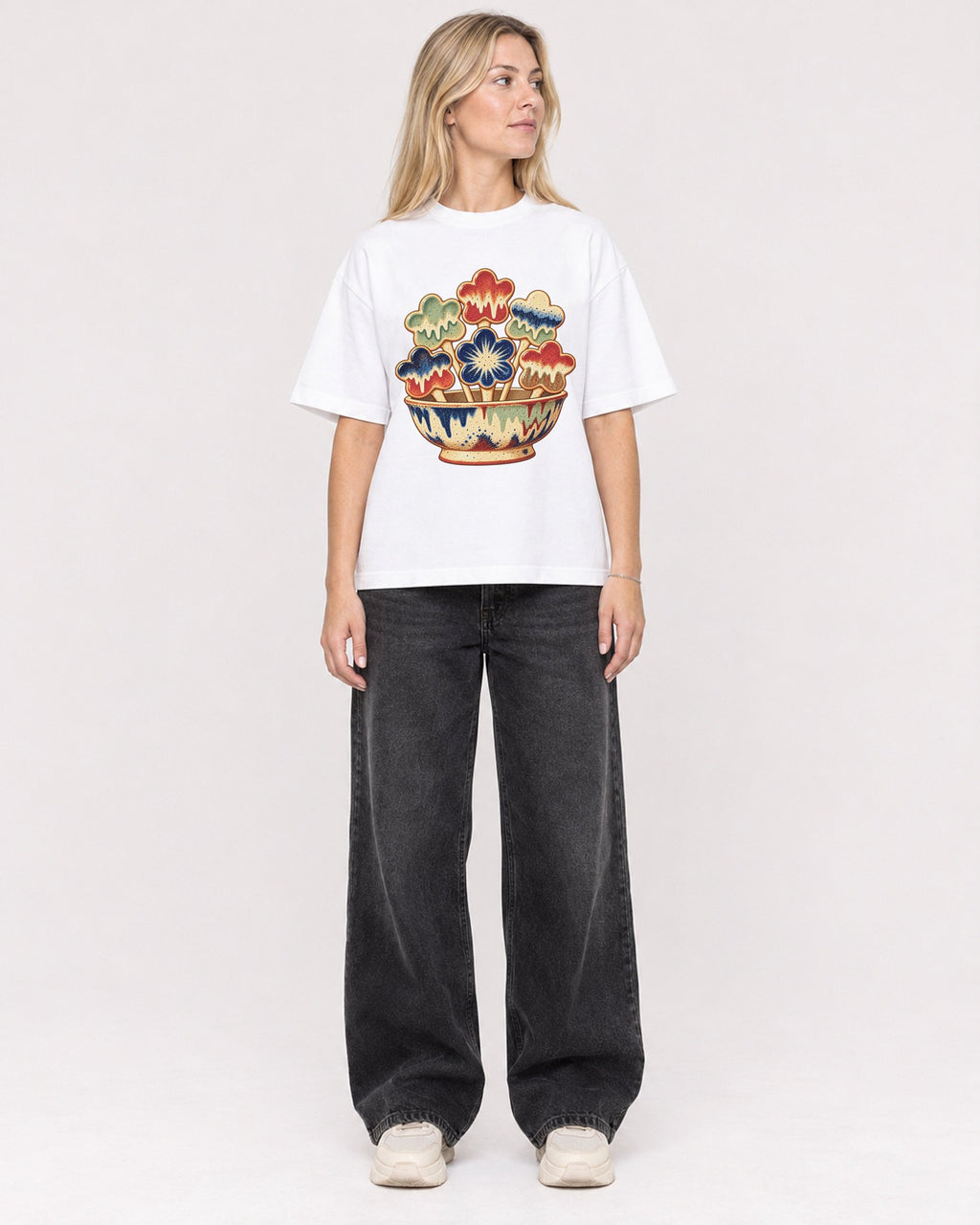 Mockup Boxy Heavyweight Tee White female full-body 08