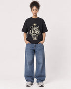 Mockup Boxy Heavyweight Tee Black female full-body 20