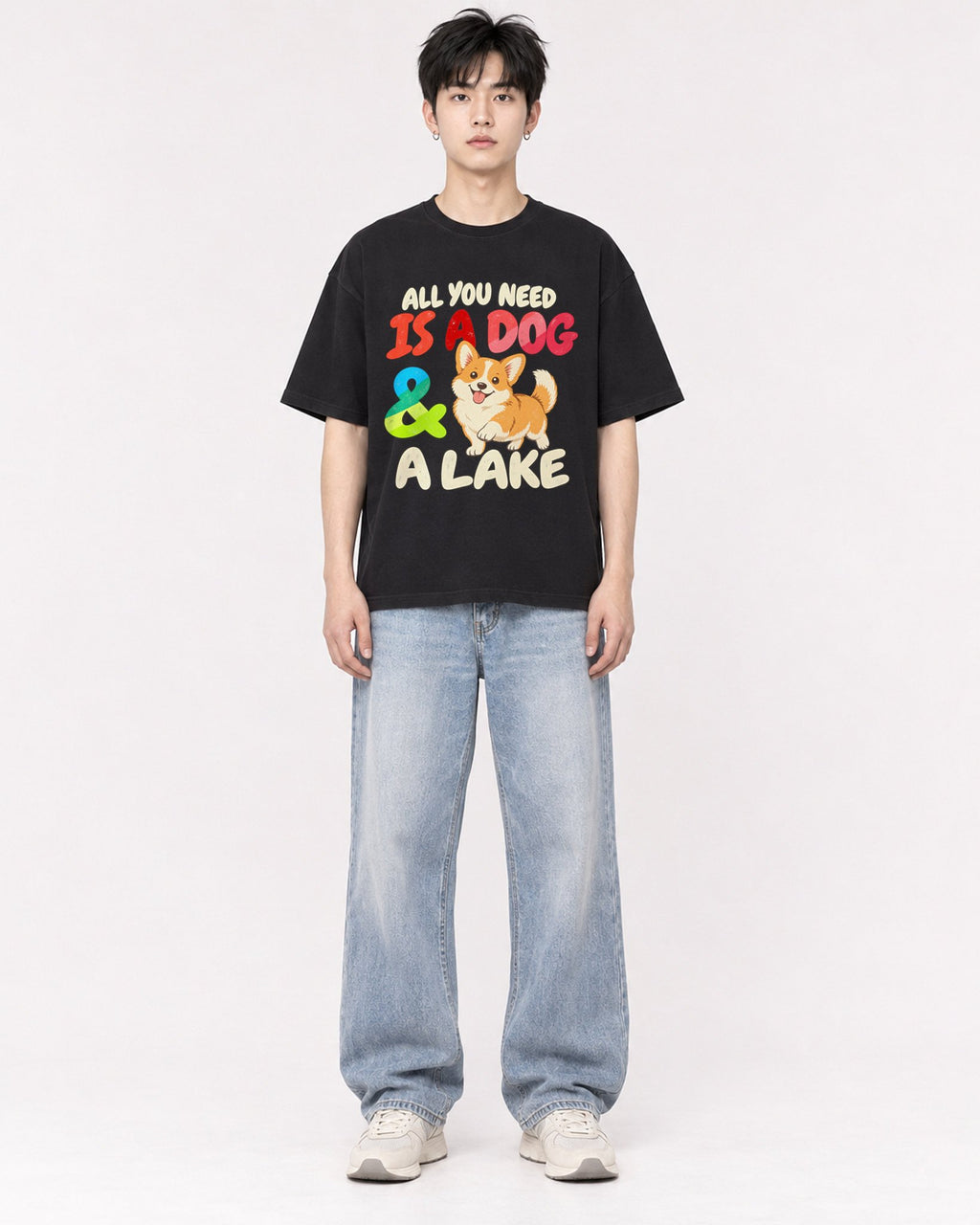 Mockup Boxy Heavyweight Tee Black male full-body 01