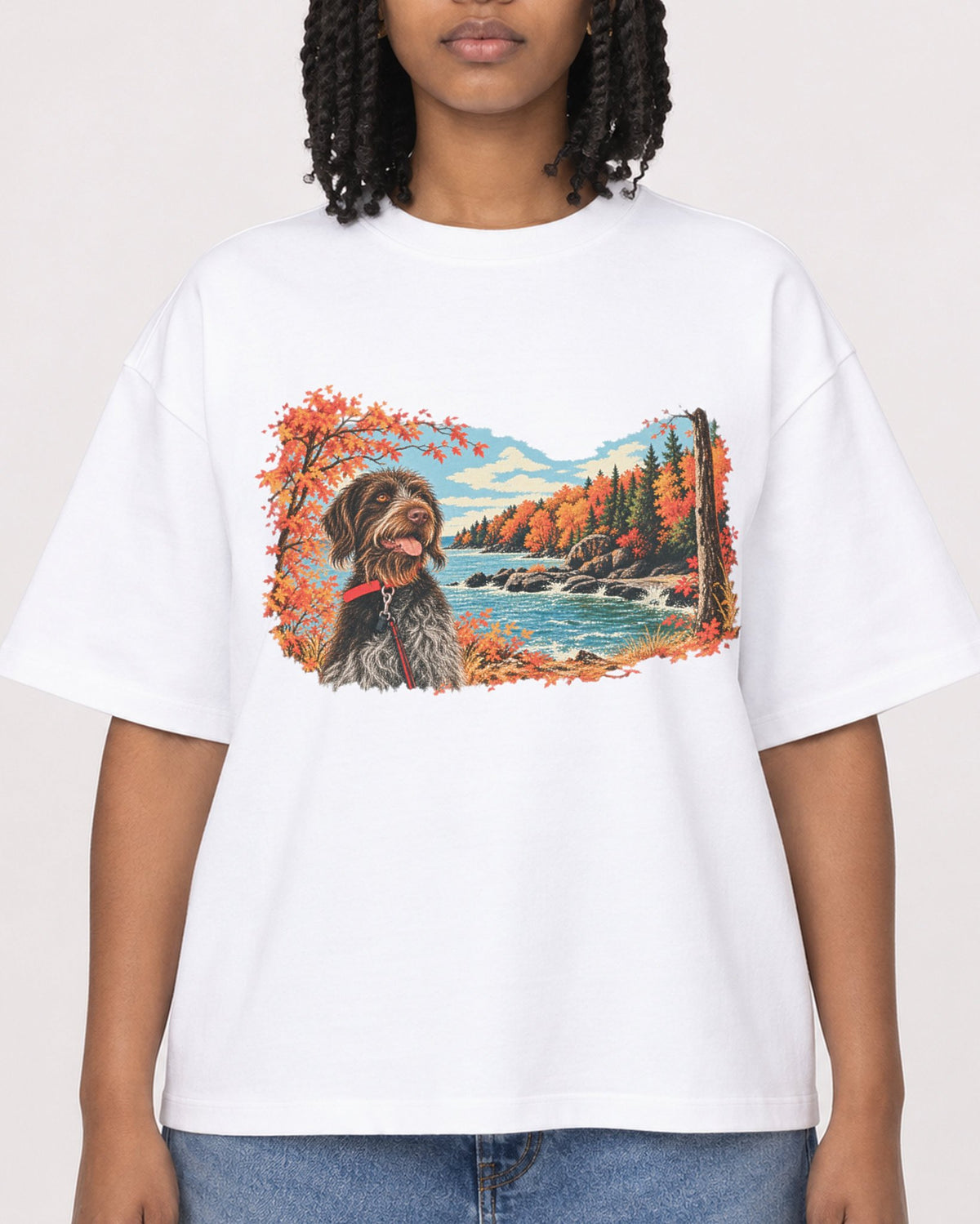 Mockup Boxy Heavyweight Tee White female close-up 15
