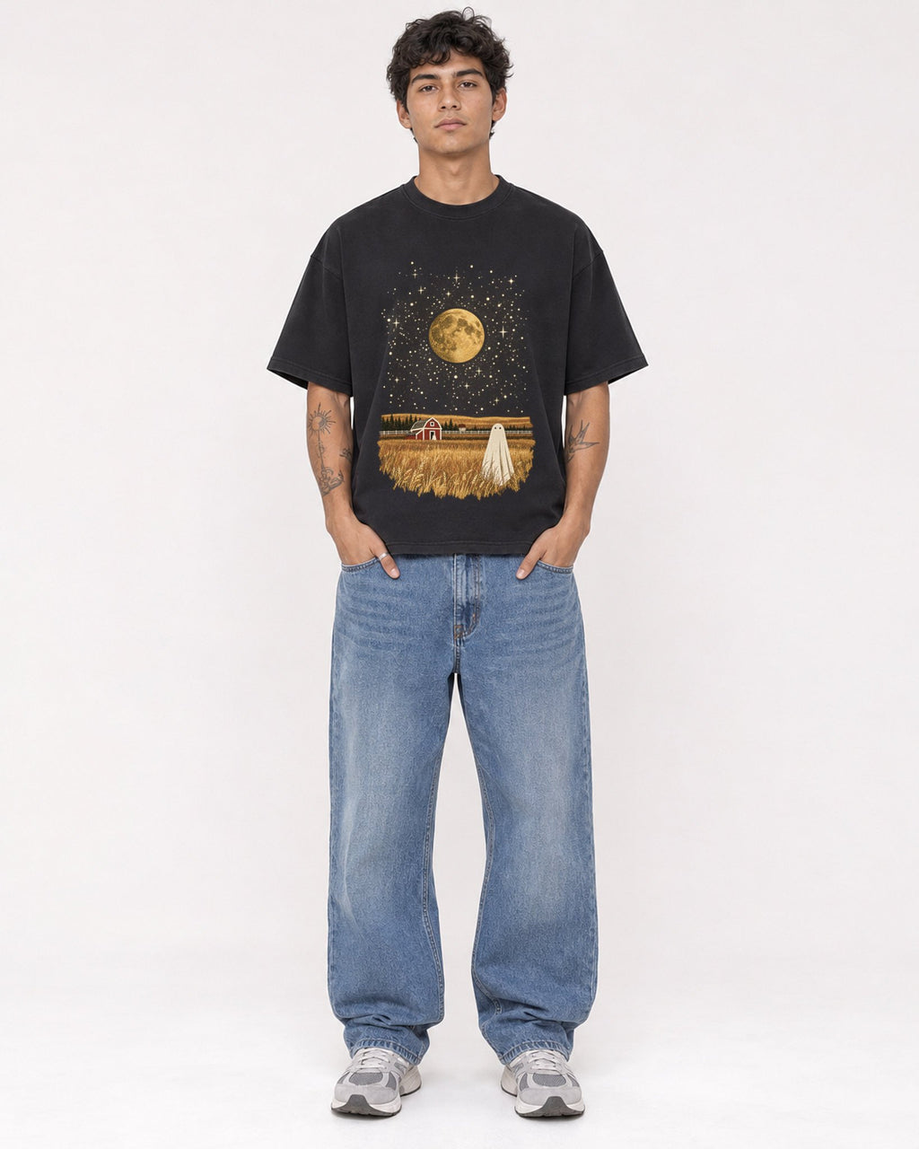 Mockup Boxy Heavyweight Tee Black male full-body 06