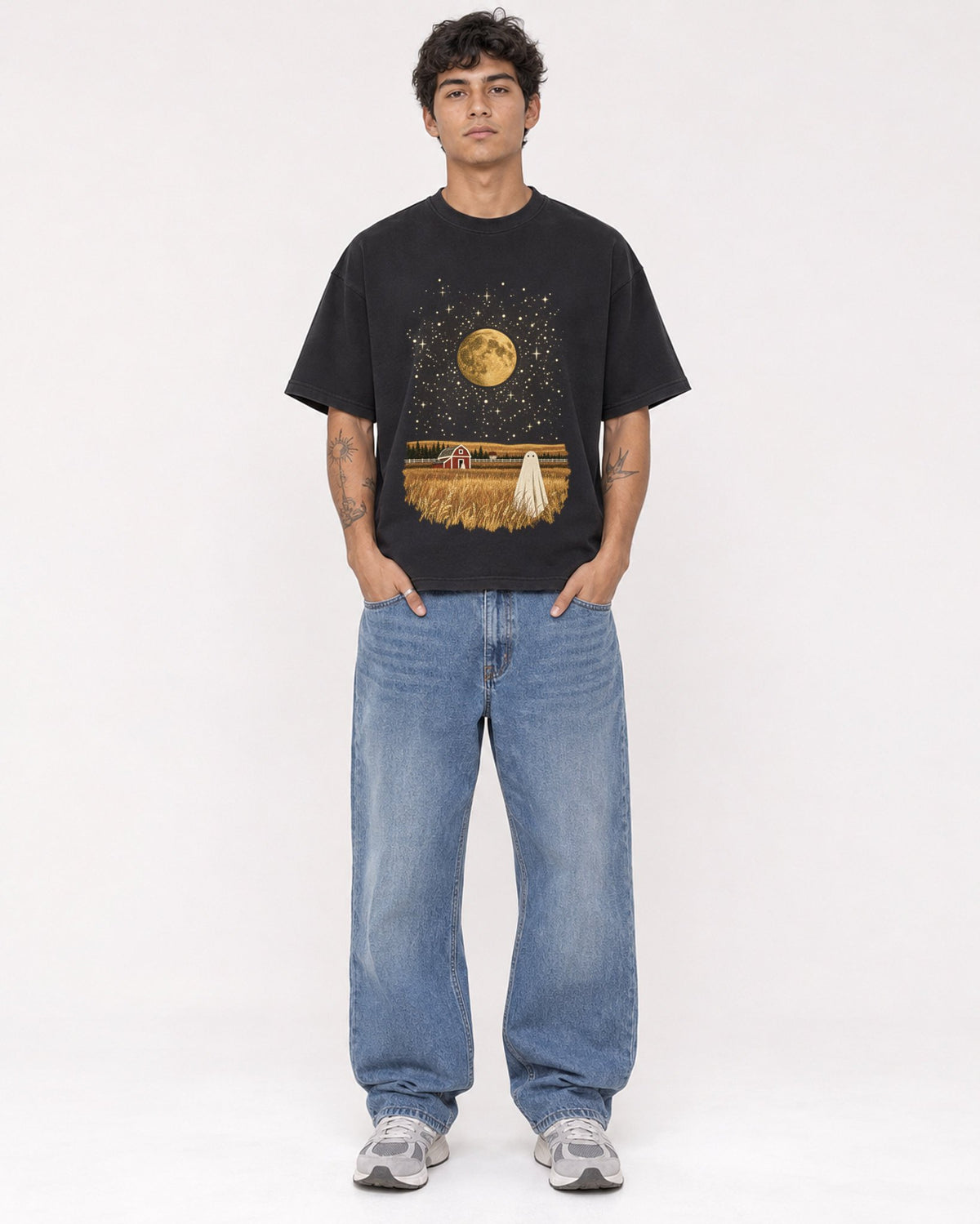 Mockup Boxy Heavyweight Tee Black male full-body 06