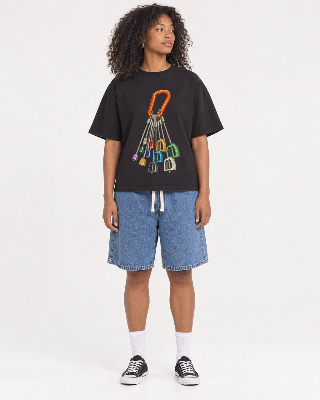 Mockup Boxy Heavyweight Tee Black female full-body 05