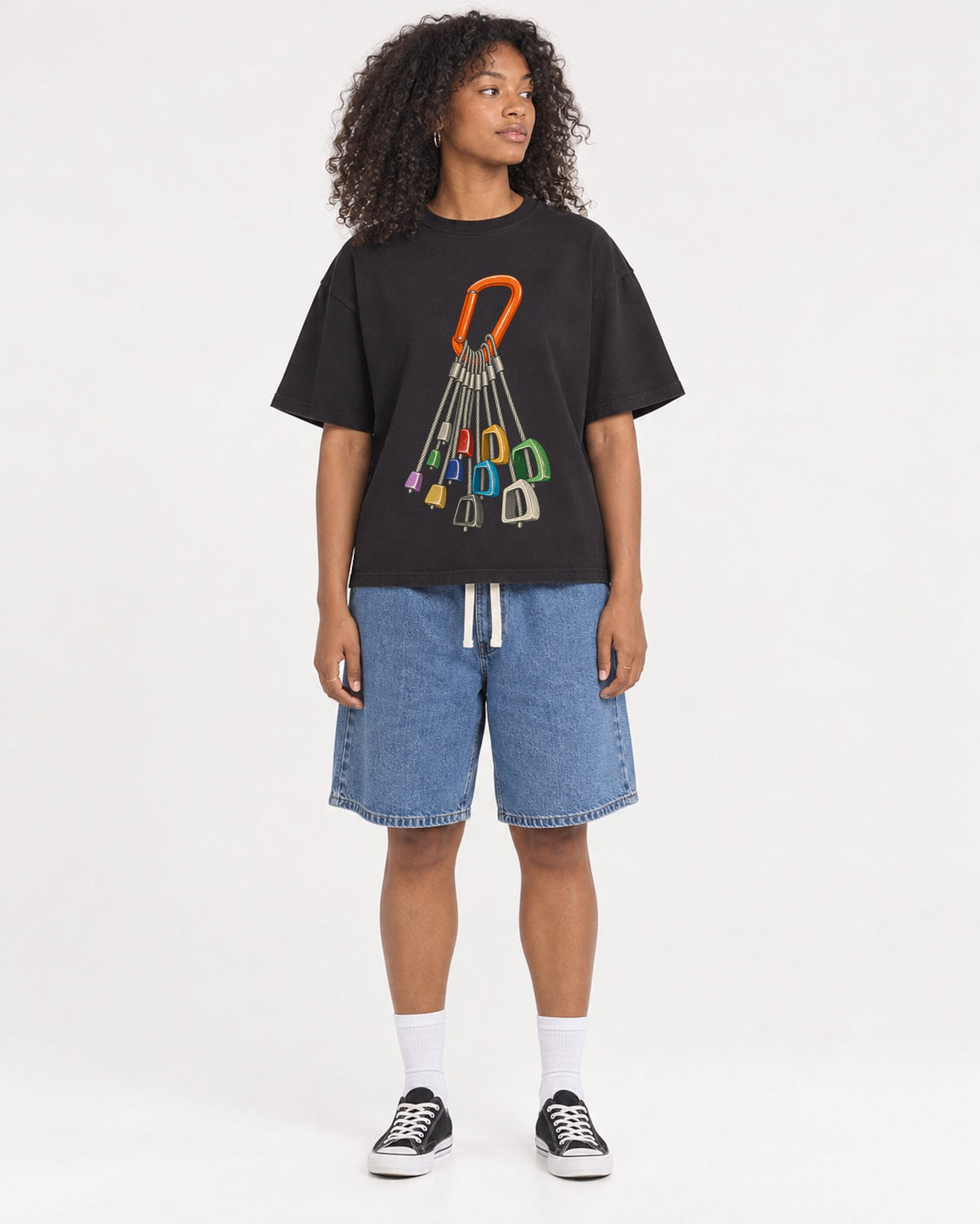 Mockup Boxy Heavyweight Tee Black female full-body 05