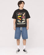 Mockup Boxy Heavyweight Tee Black male full-body 03