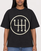 Mockup Boxy Heavyweight Tee Black female close-up 04