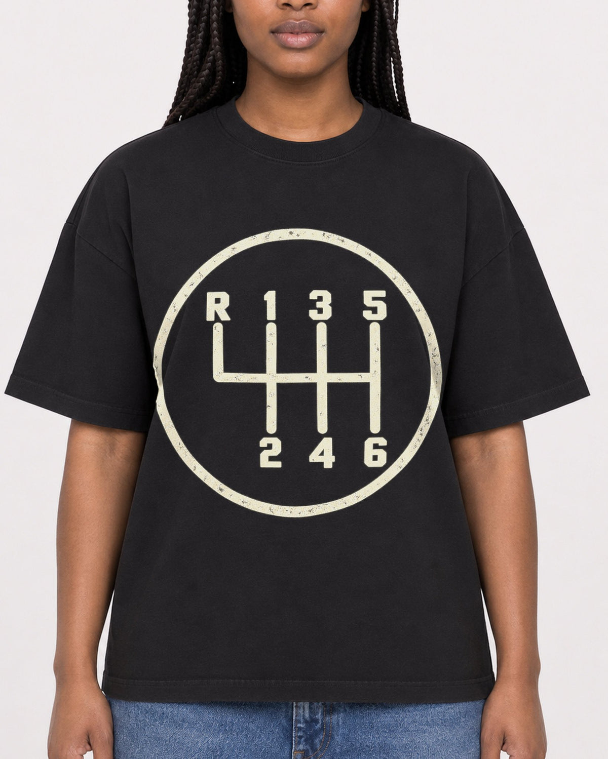 Mockup Boxy Heavyweight Tee Black female close-up 04
