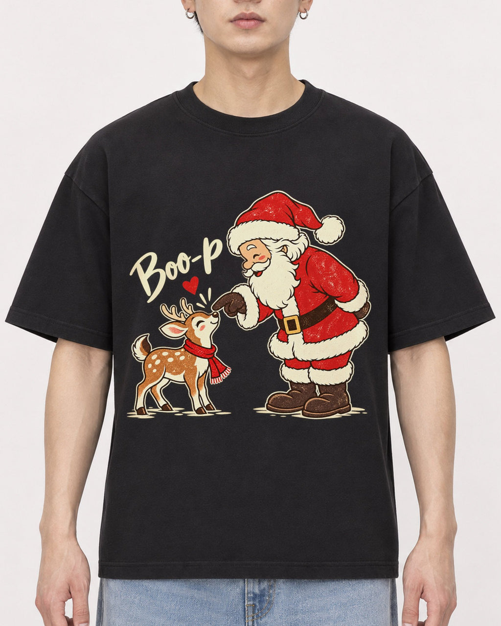 Mockup Boxy Heavyweight Tee Black male close-up 01