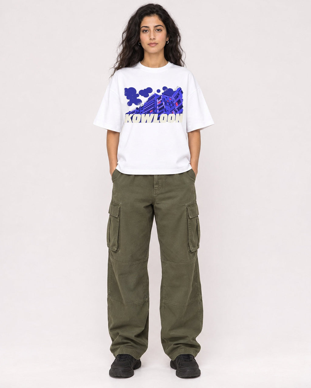 Mockup Boxy Heavyweight Tee White female full-body 07