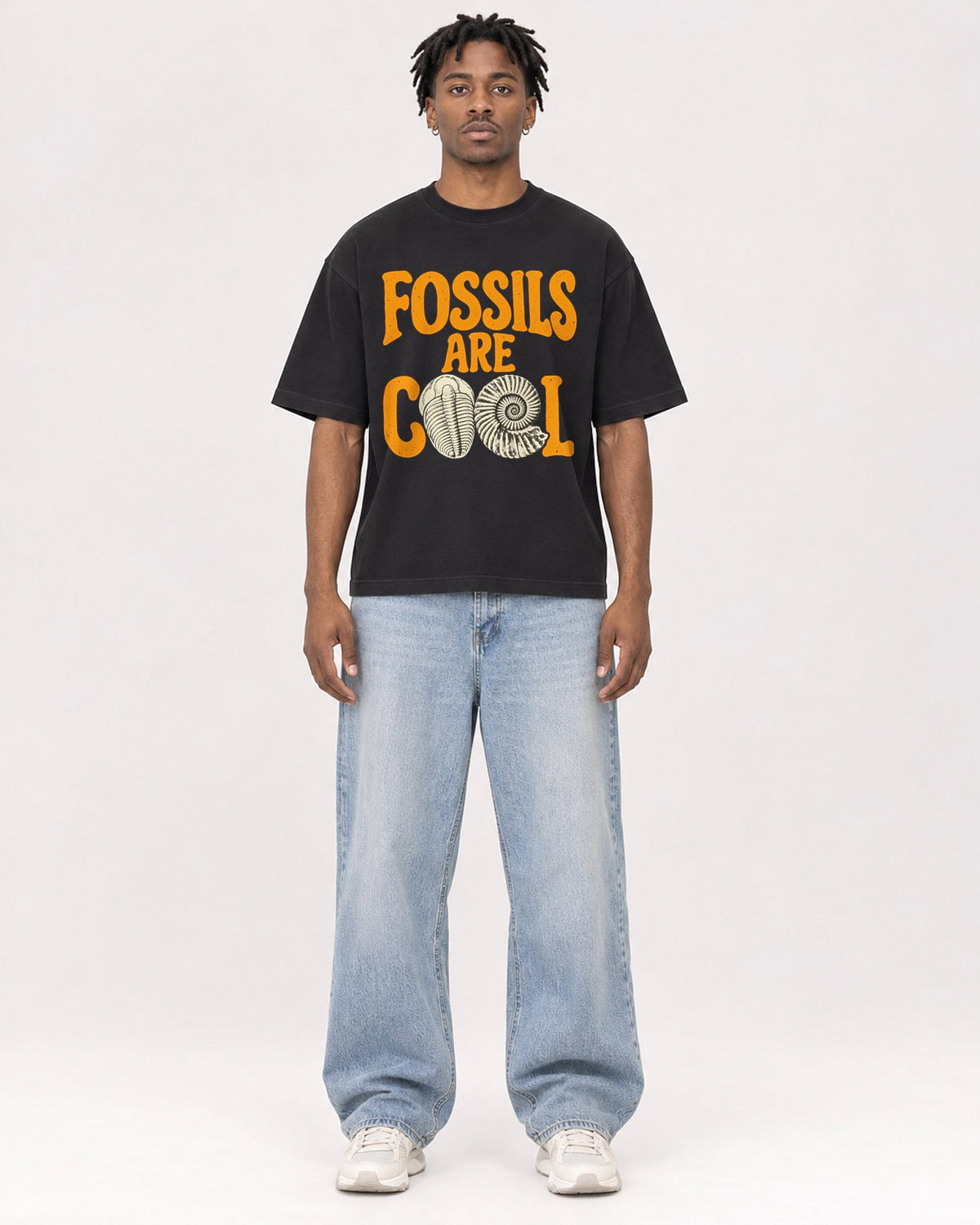 Mockup Boxy Heavyweight Tee Black male full-body 05