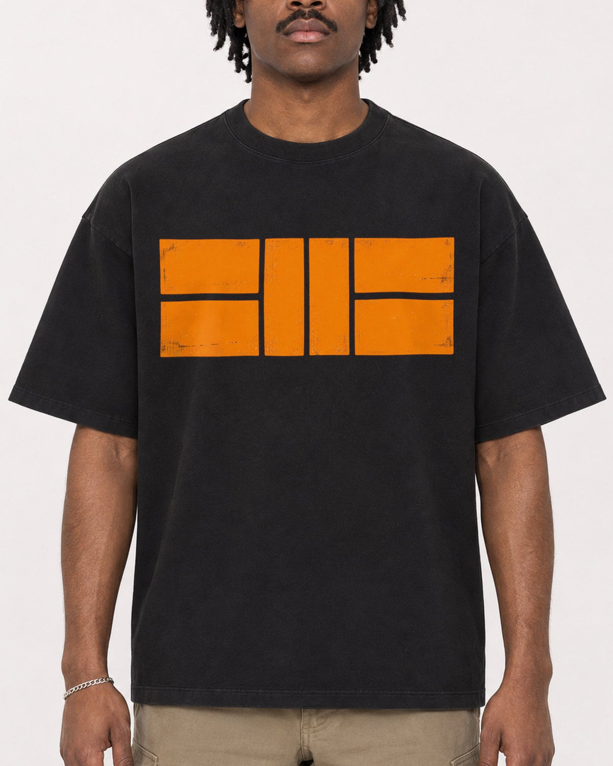 Mockup Boxy Heavyweight Tee Black male close-up 04