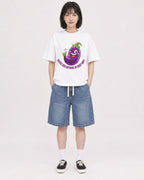 Mockup Boxy Heavyweight Tee White female full-body 11