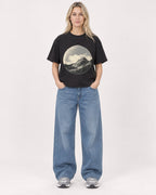 Mockup Boxy Heavyweight Tee Black female full-body 08