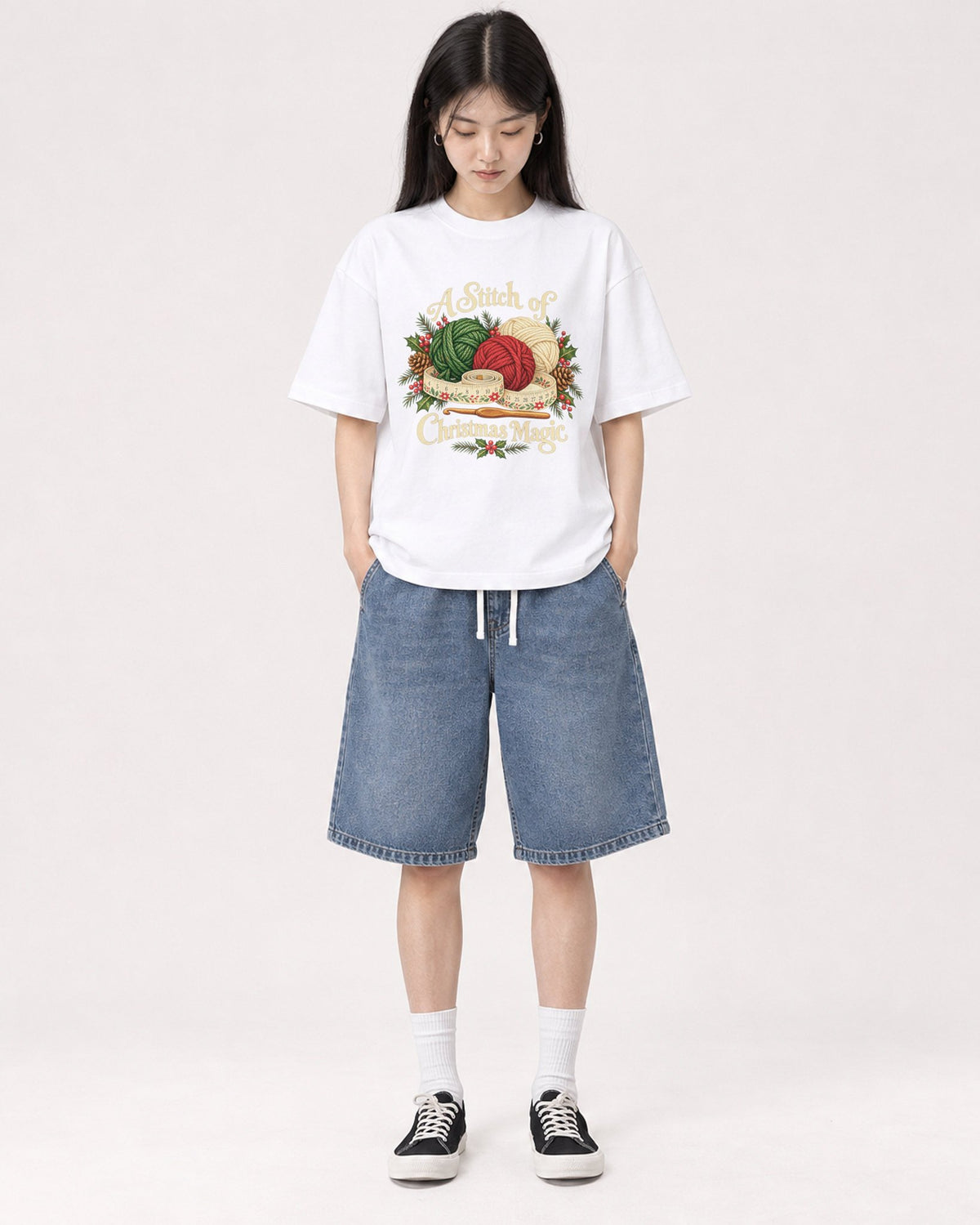 Mockup Boxy Heavyweight Tee White female full-body 01