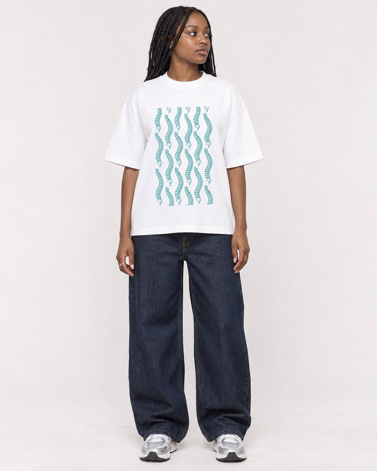 Mockup Boxy Heavyweight Tee White female full-body 04