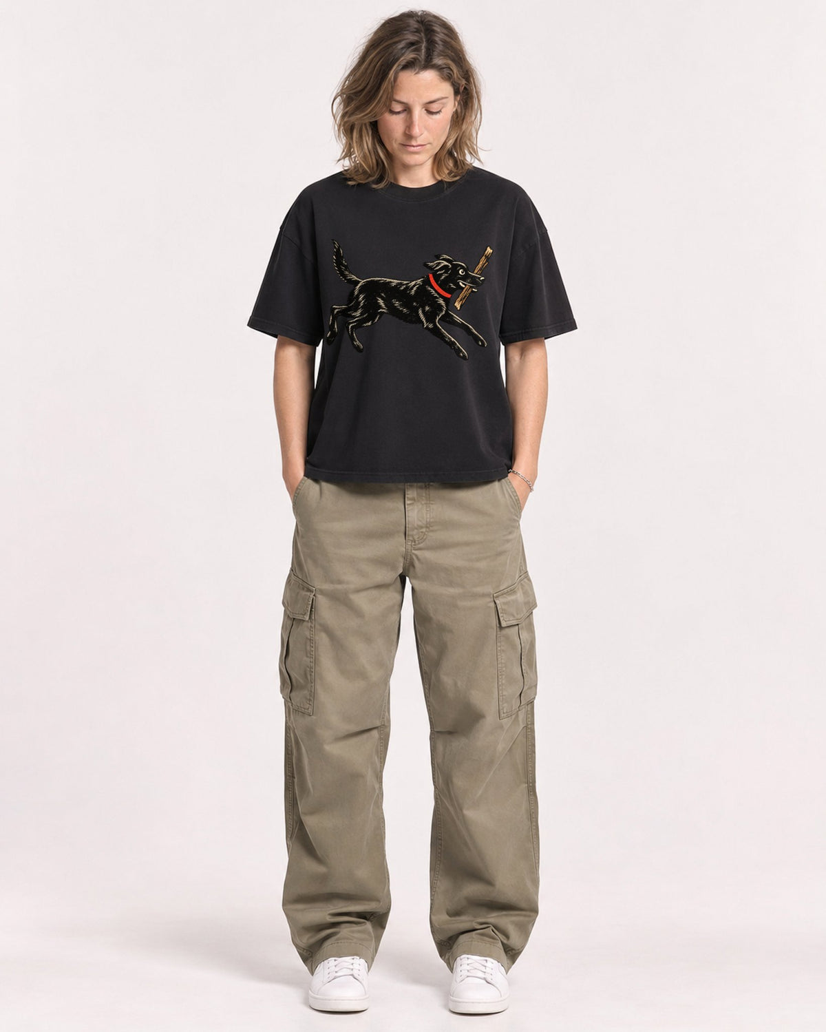 Mockup Boxy Heavyweight Tee Black female full-body 38