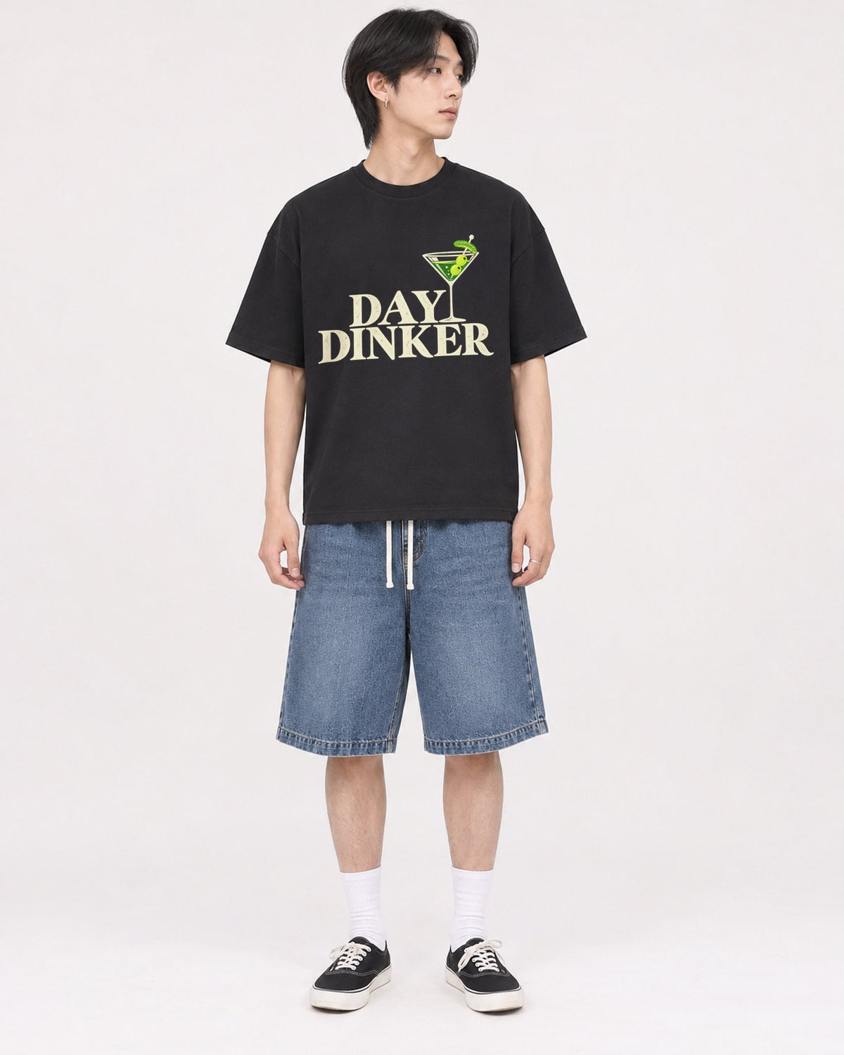 Mockup Boxy Heavyweight Tee Black male full-body 11