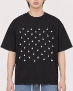 Mockup Boxy Heavyweight Tee Black male close-up 11