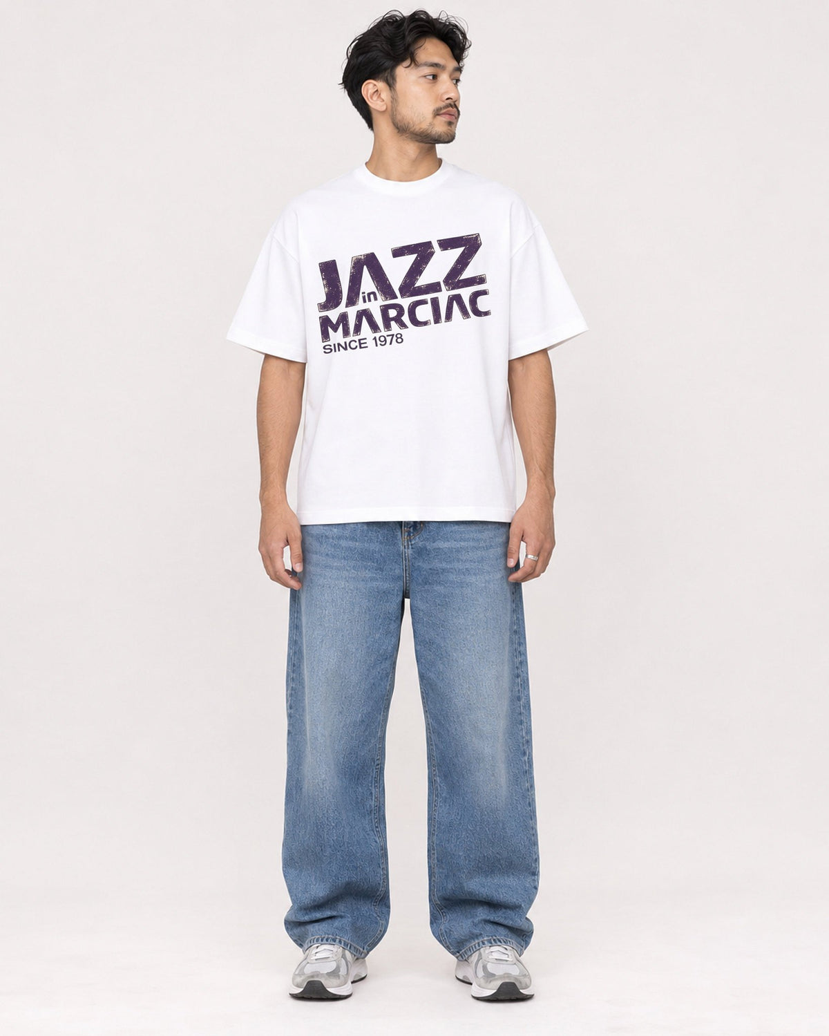 Mockup Boxy Heavyweight Tee White male full-body 02