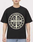 Mockup Boxy Heavyweight Tee Black male close-up 01