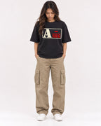 Mockup Boxy Heavyweight Tee Black female full-body 02