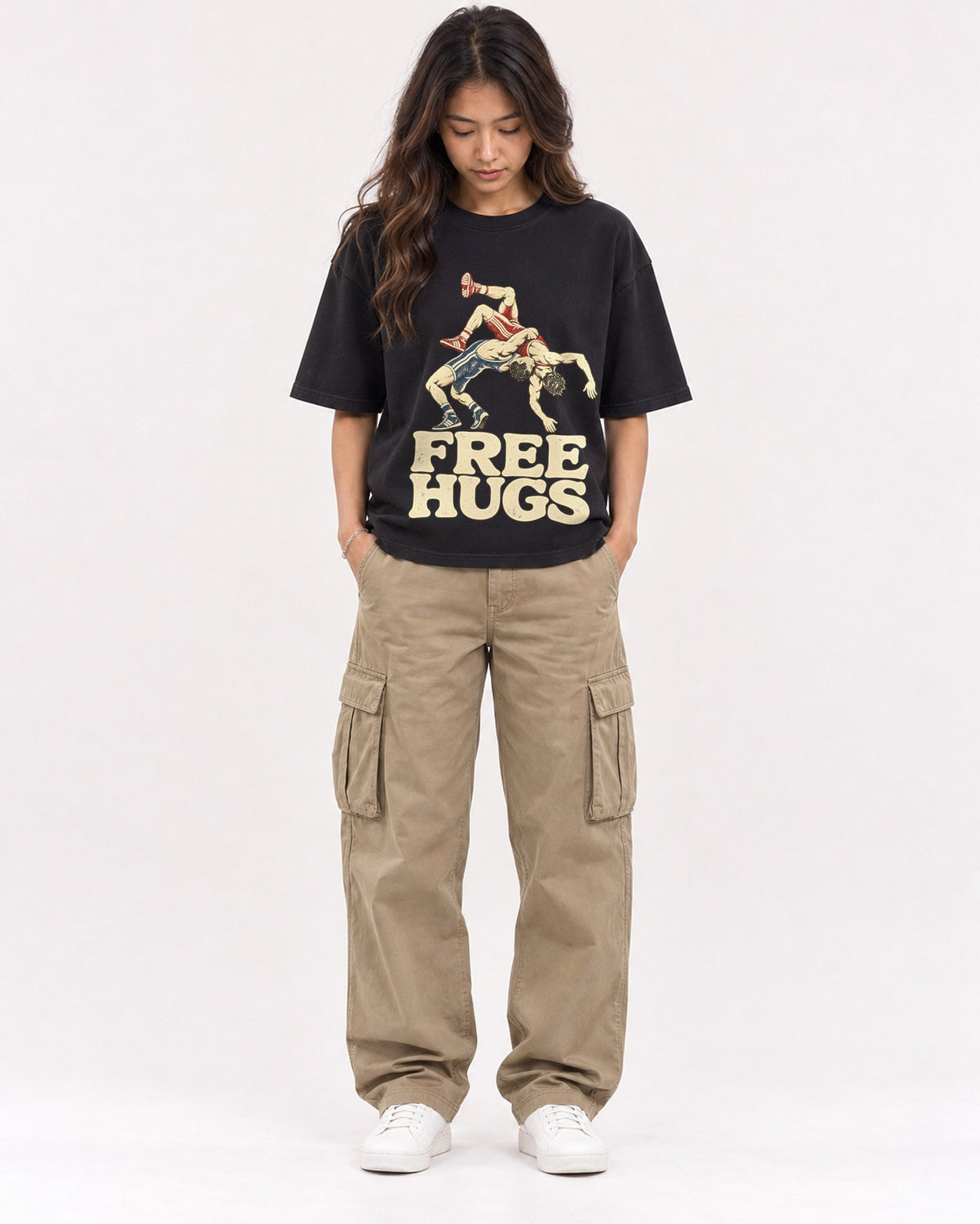 Mockup Boxy Heavyweight Tee Black female full-body 02