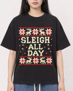 Mockup Boxy Heavyweight Tee Black female close-up 01