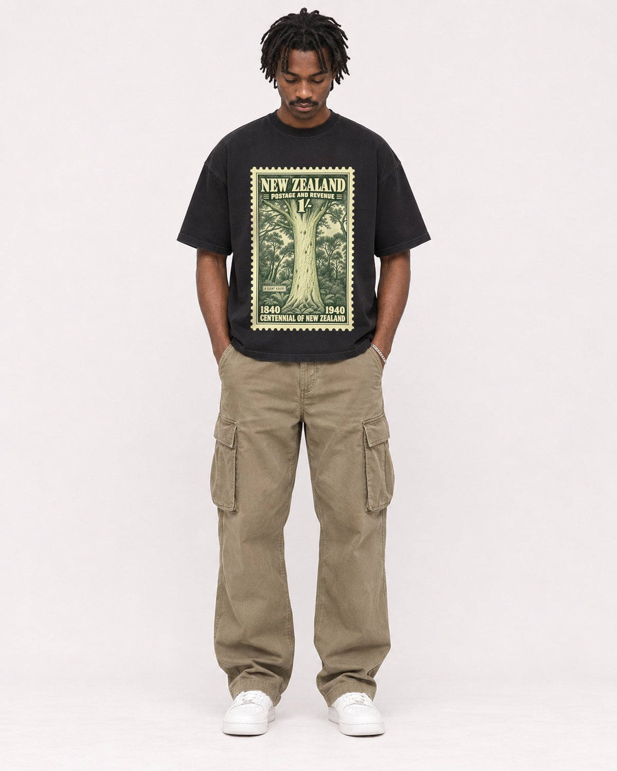 Mockup Boxy Heavyweight Tee Black male full-body 04