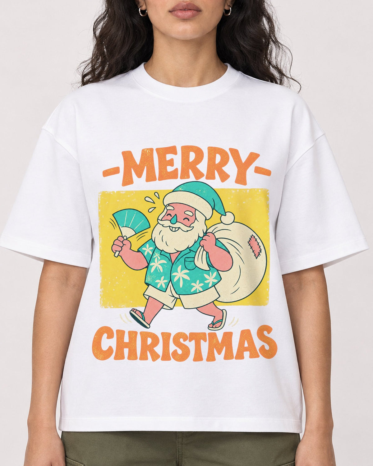 Mockup Boxy Heavyweight Tee White female close-up 07