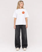 Mockup Boxy Heavyweight Tee White female full-body 08
