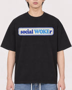 Mockup Boxy Heavyweight Tee Black male close-up 11