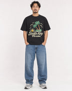 Mockup Boxy Heavyweight Tee Black male full-body 02