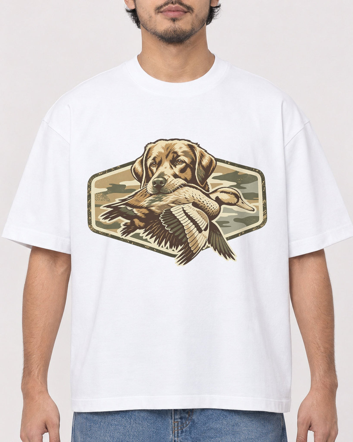 Mockup Boxy Heavyweight Tee White male close-up 02