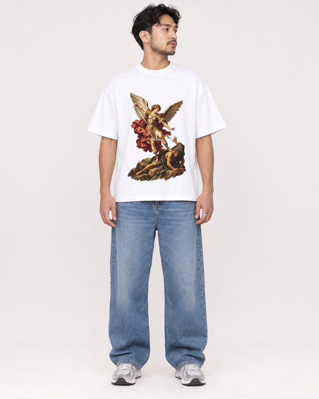 Mockup Boxy Heavyweight Tee White male full-body 02