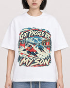 Mockup Boxy Heavyweight Tee White female close-up 11