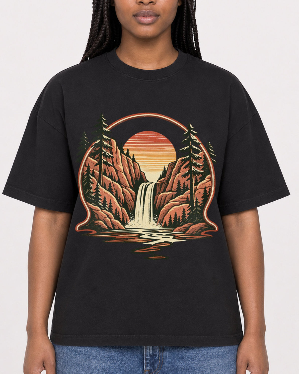 Mockup Boxy Heavyweight Tee Black female close-up 04