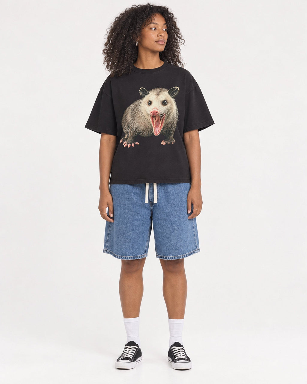 Mockup Boxy Heavyweight Tee Black female full-body 05