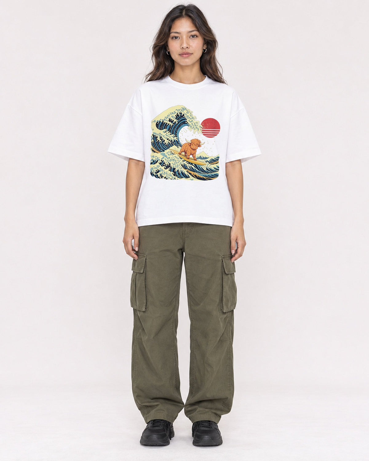 Mockup Boxy Heavyweight Tee White female full-body 02