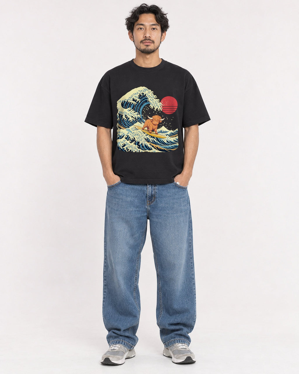 Mockup Boxy Heavyweight Tee Black male full-body 02