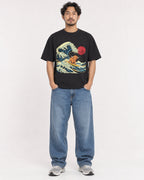 Mockup Boxy Heavyweight Tee Black male full-body 02