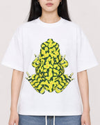 Mockup Boxy Heavyweight Tee White female close-up 01