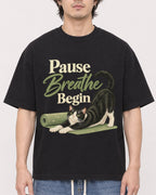 Mockup Boxy Heavyweight Tee Black male close-up 03