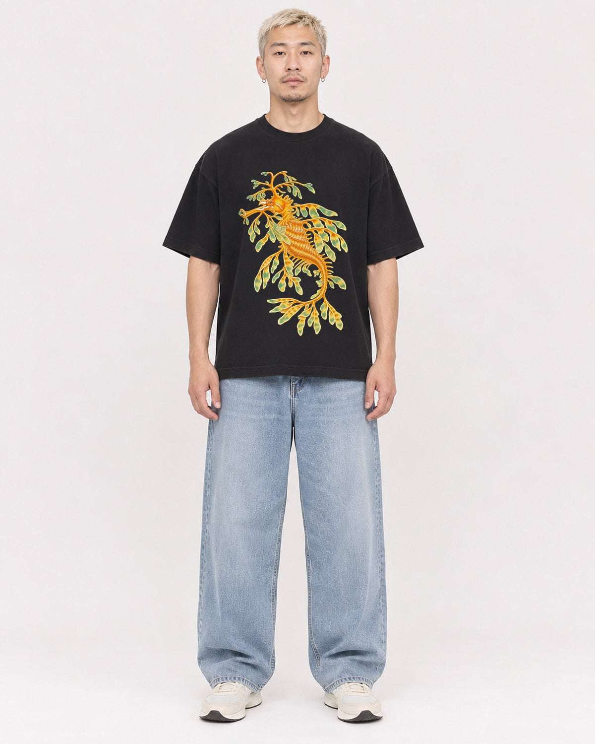 Mockup Boxy Heavyweight Tee Black male full-body 33
