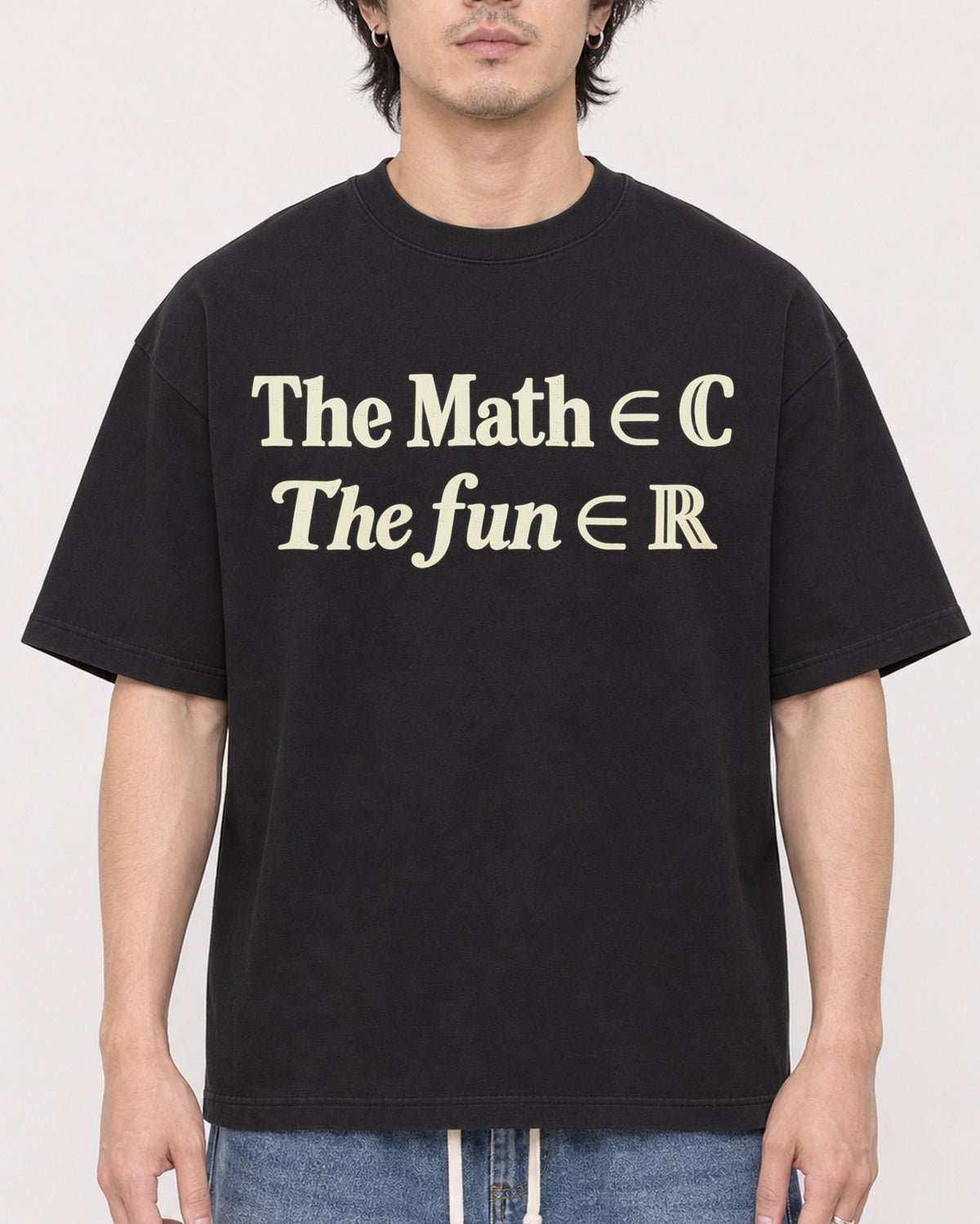 Mockup Boxy Heavyweight Tee Black male close-up 03