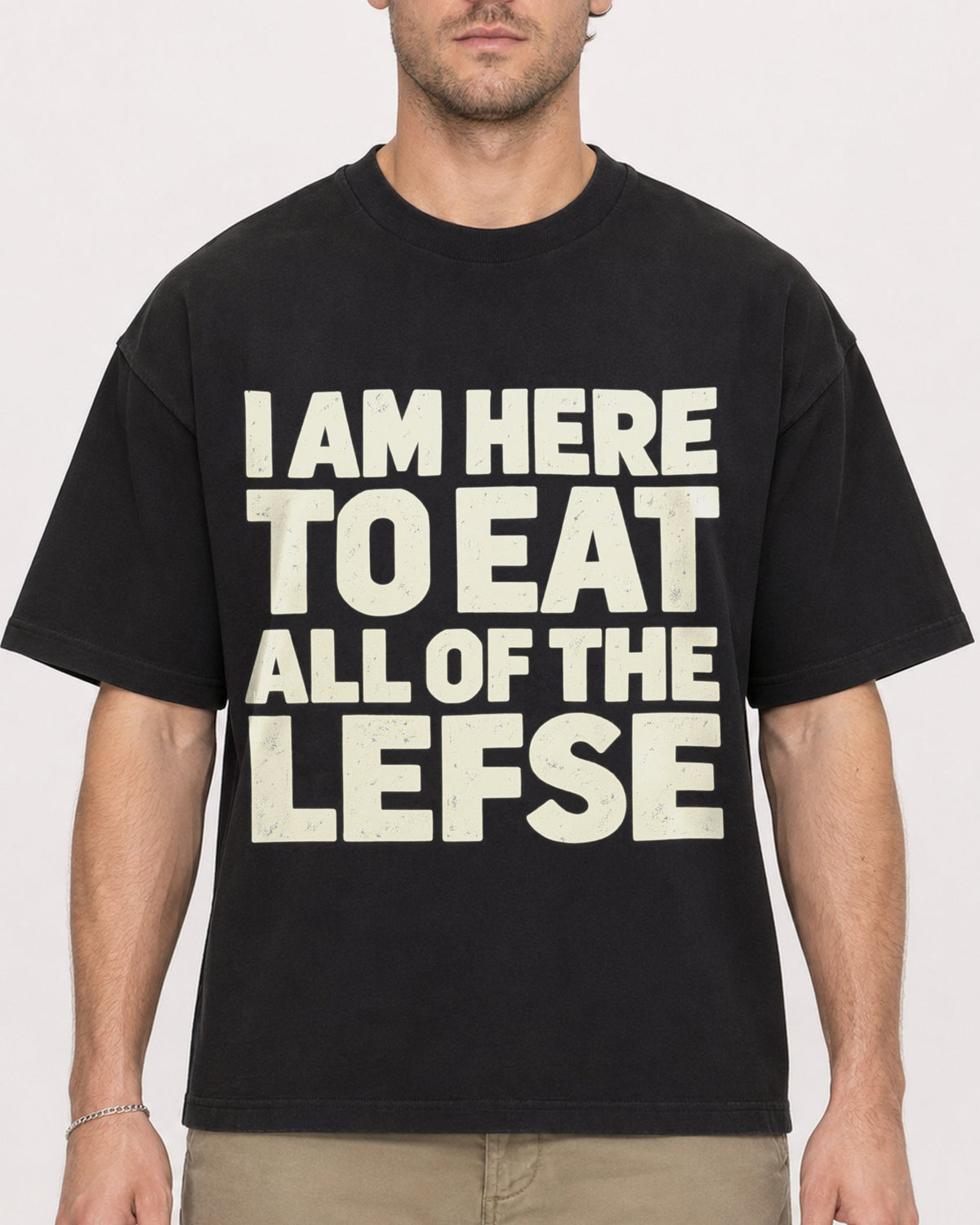 Mockup Boxy Heavyweight Tee Black male close-up 08