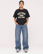 Mockup Boxy Heavyweight Tee Black female full-body 16