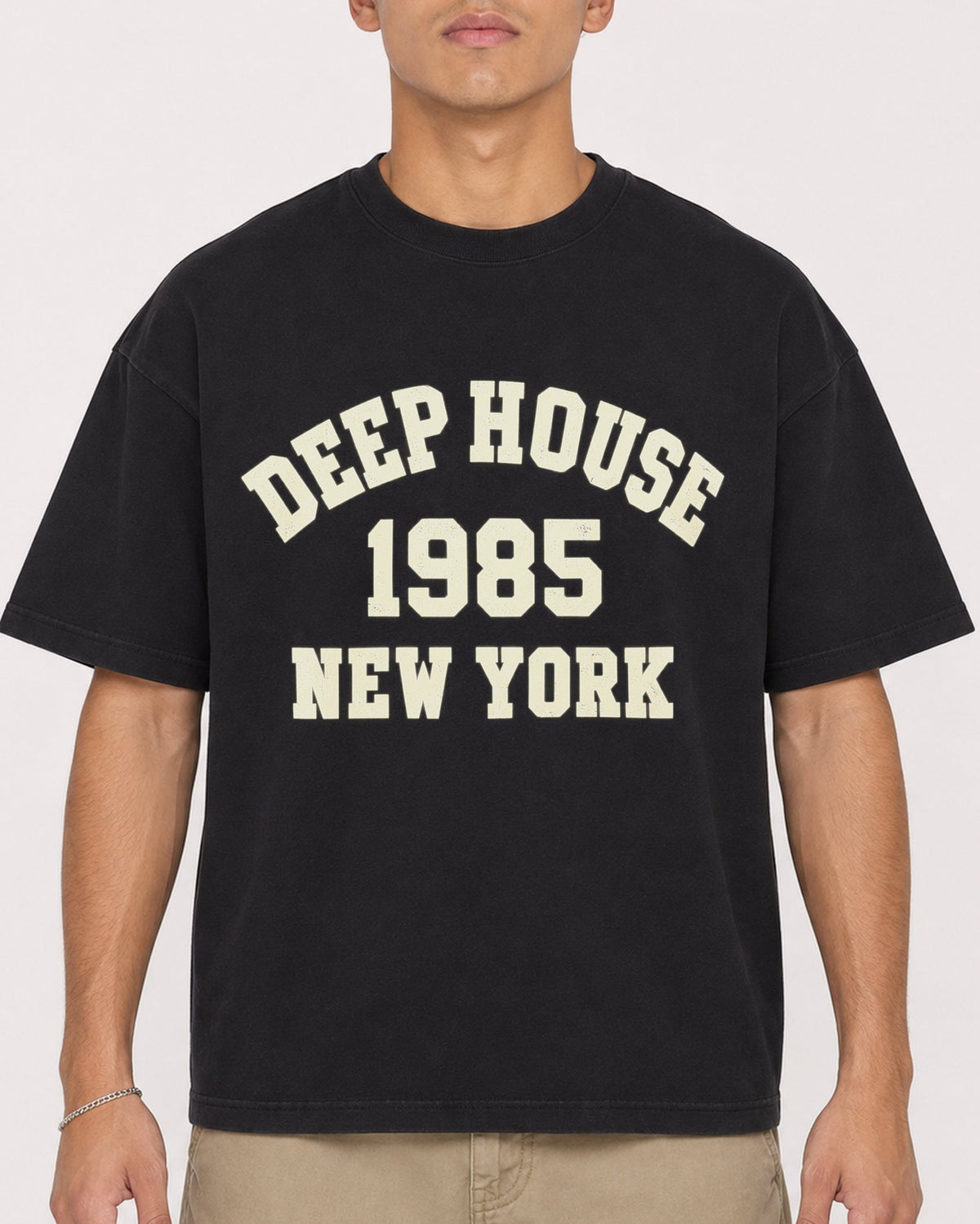 Mockup Boxy Heavyweight Tee Black male close-up 16