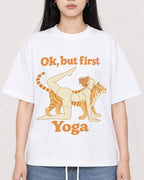 Mockup Boxy Heavyweight Tee White female close-up 01