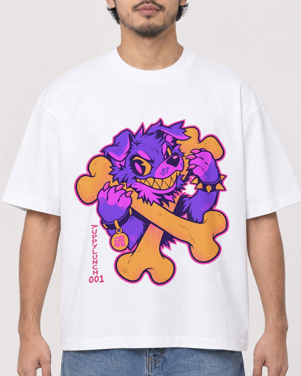 Mockup Boxy Heavyweight Tee White male close-up 02